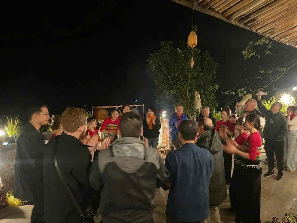 Đại ngàn Pù Luông “ôm trọn” những ngày nghỉ Tết Dương lịch