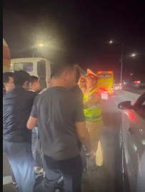 Bắt giữ đối tượng lừa cho đi nhờ xe ô tô để cướp tài sản