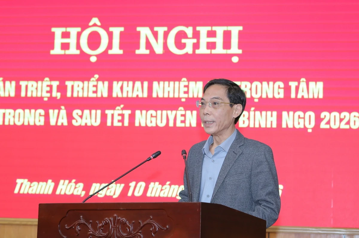 Triển khai nghiêm túc các nhiệm vụ ngay từ đầu năm và chăm lo Tết cho Nhân dân