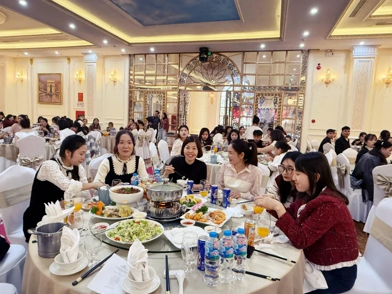 Công ty TNHH Sakurai Việt Nam tổ chức bữa cơm tất niên cho người lao động