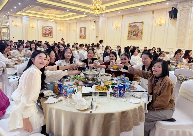 Công ty TNHH Sakurai Việt Nam tổ chức bữa cơm tất niên cho người lao động