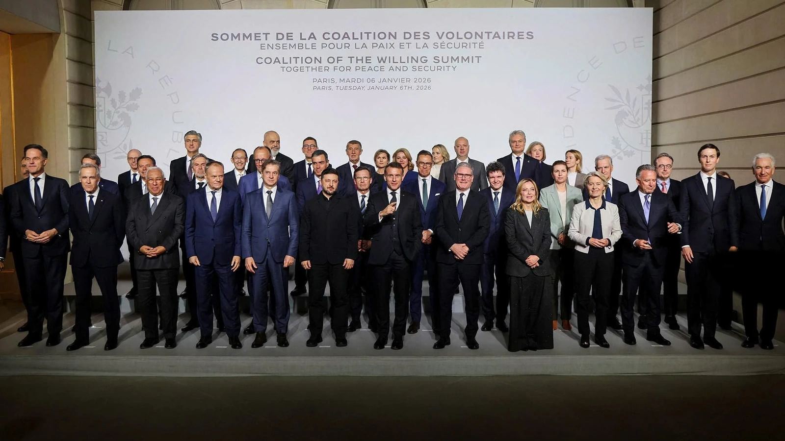 Cuộc xung đột Nga - Ukraine: Chưa yên tiếng súng, đã dậy thế trận