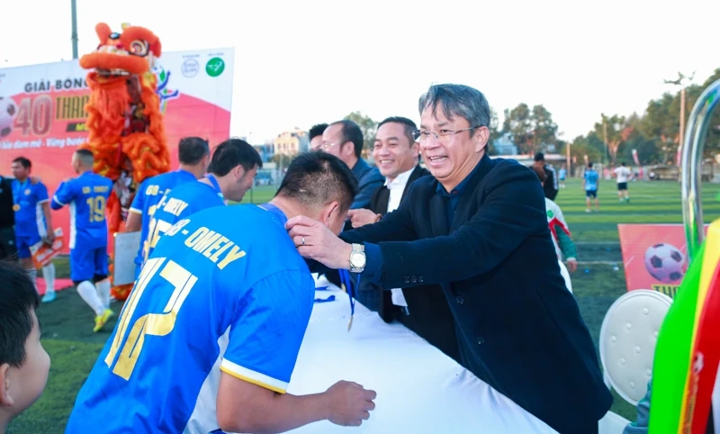 FC G8 Omely vô địch Giải bóng đá 7 người O40 tỉnh Thanh Hóa