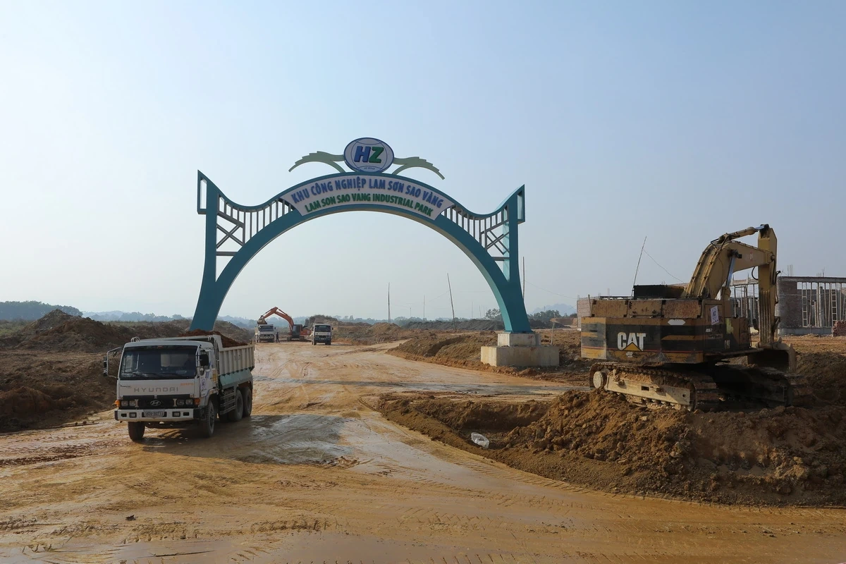 Bí thư Tỉnh ủy Nguyễn Doãn Anh kiểm tra tiến độ các dự án trọng điểm tại Khu Công nghiệp Lam Sơn - Sao Vàng