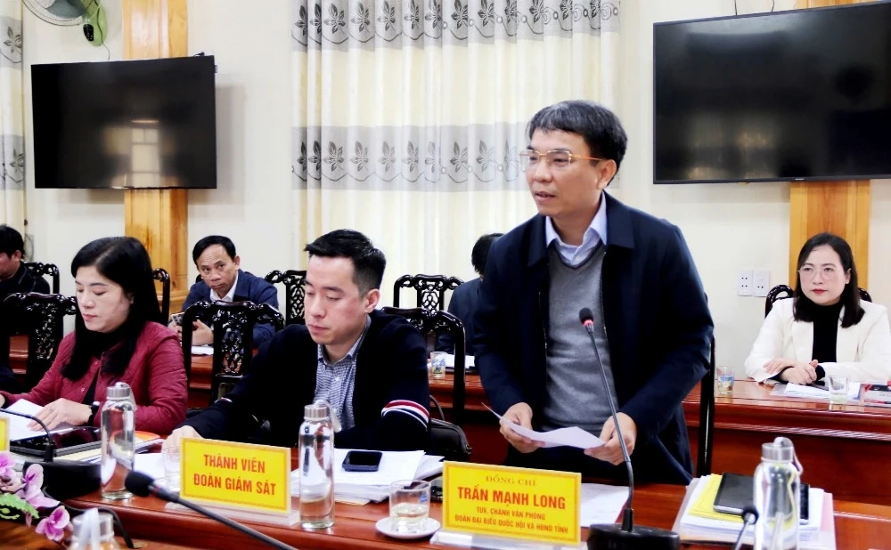 Phó Chủ tịch Thường trực HĐND tỉnh giám sát công tác bầu cử ĐBQH và đại biểu HĐND các cấp