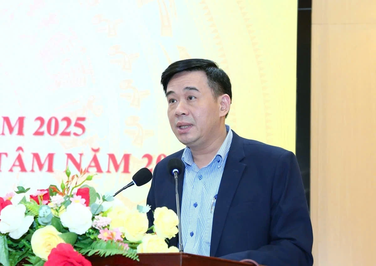 Phá vỡ tính bảo thủ, trì trệ, thay đổi tư duy, nhận thức nhằm tạo ra sức chiến đấu của tổ chức cơ sở đảng