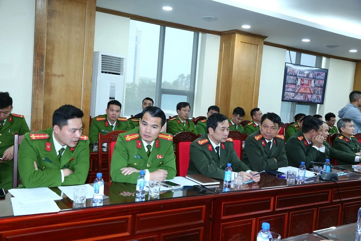 Ra mắt Trung tâm thông tin chỉ huy kết nối hệ thống truyền tin, báo sự cố PCCC, ứng dụng “Báo cháy 114”