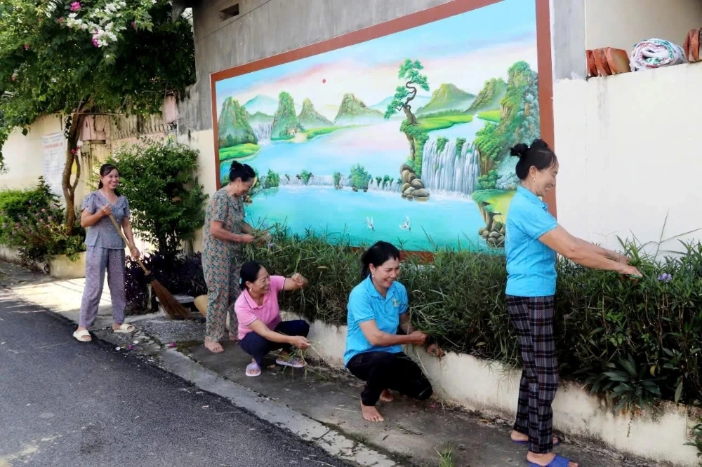 Phố phường, làng mạc “khoác áo mới” trước thềm Đại hội