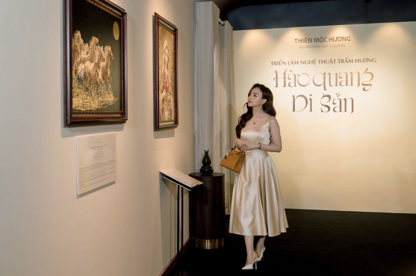 Thiên Mộc Hương tổ chức Triển lãm nghệ thuật Trầm Hương “Hào quang Di sản” - Một triển lãm, hai ngôn ngữ sáng Ttạo