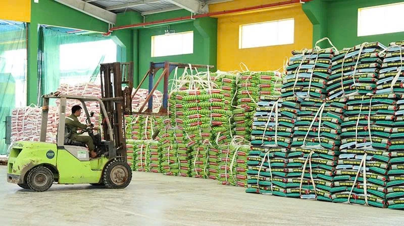 Doanh nghiệp vượt khó, ổn định sản xuất