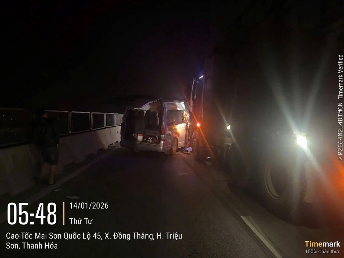 Tai nạn giao thông đặc biệt nghiêm trọng trên cao tốc Bắc - Nam đoạn qua tỉnh Thanh Hóa