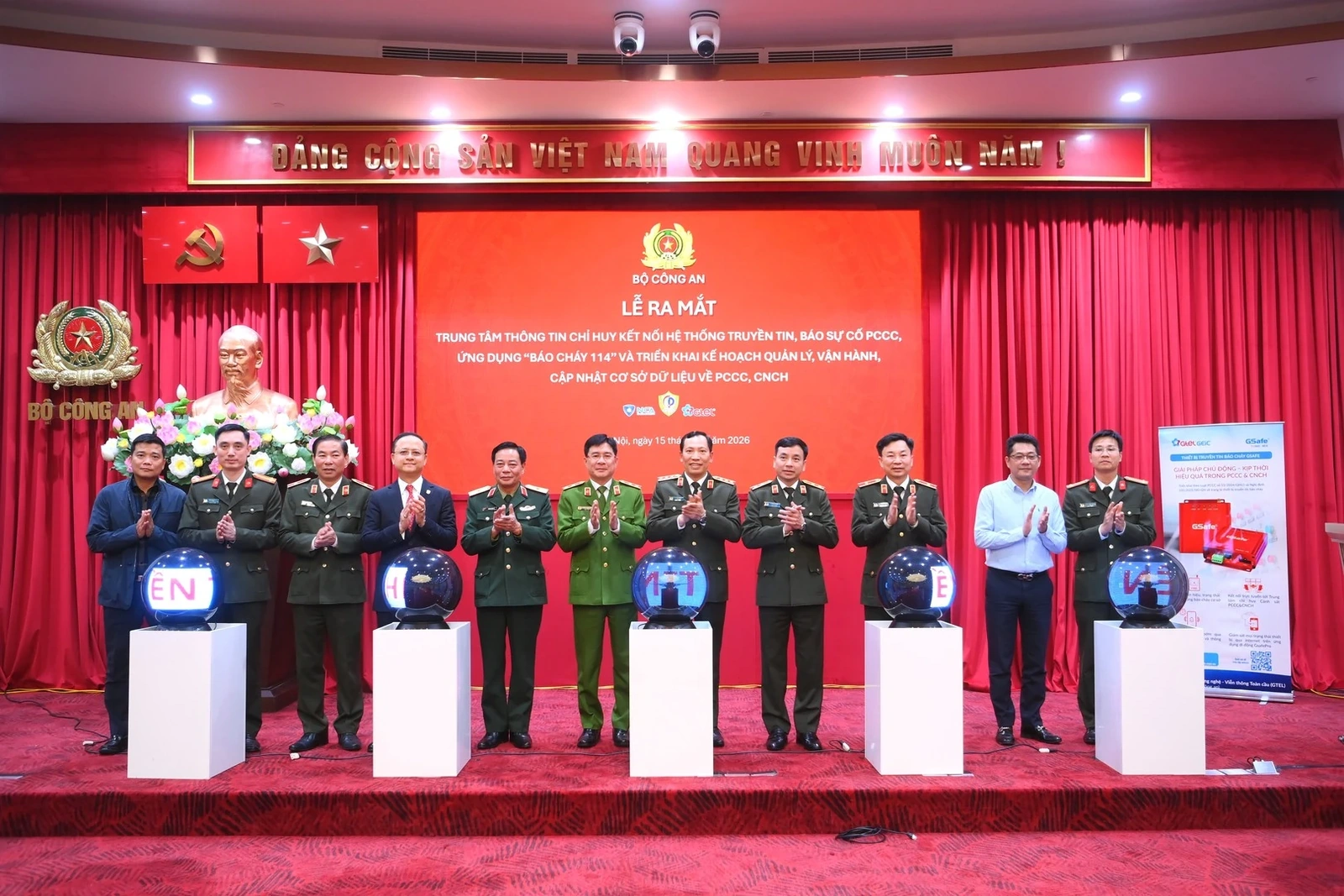 Ra mắt Trung tâm thông tin chỉ huy kết nối hệ thống truyền tin, báo sự cố PCCC, ứng dụng “Báo cháy 114”