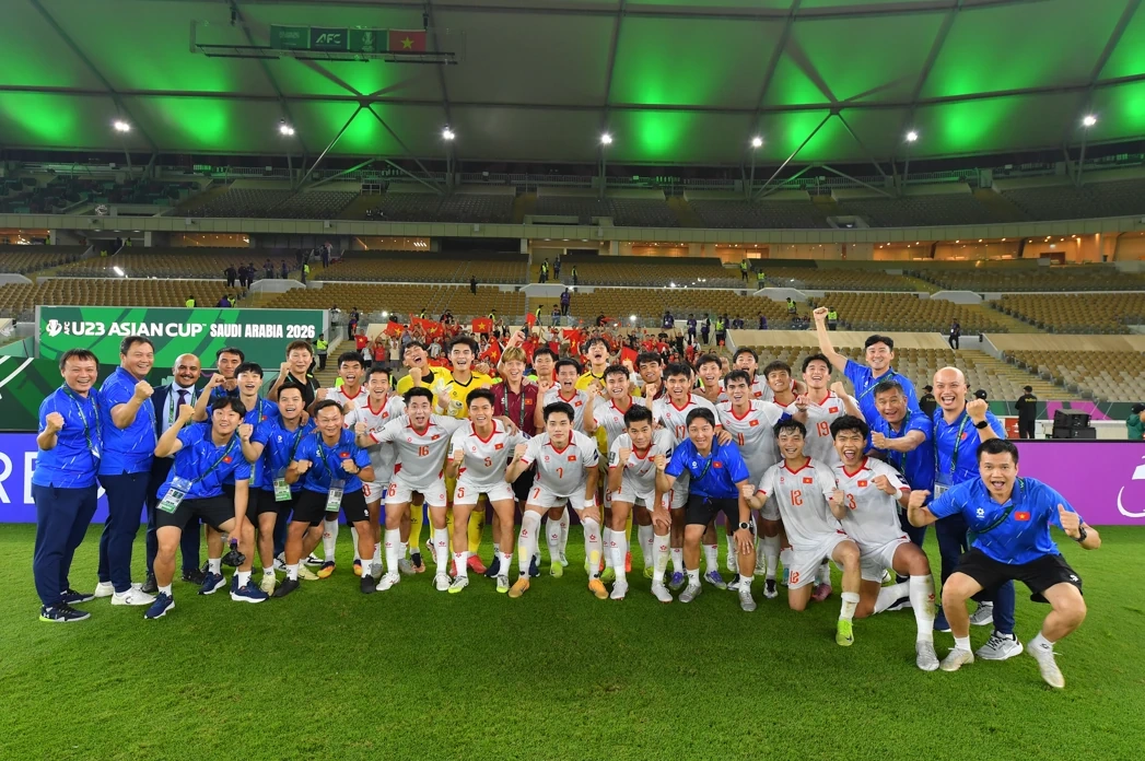 U23 Việt Nam đại chiến UAE tại tứ kết, Michael Carrick chính thức tiếp quản “ghế nóng” Man Utd