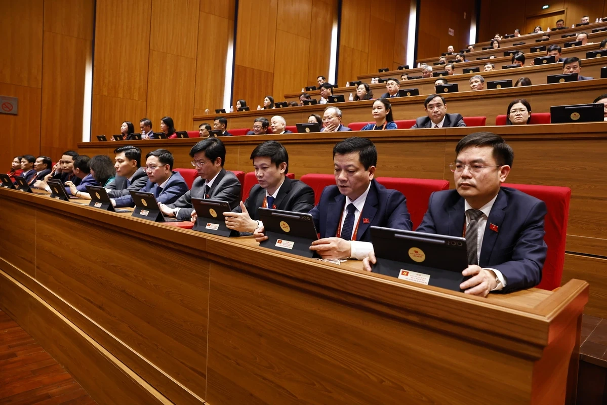 Hình ảnh Đoàn đại biểu Đảng bộ tỉnh Thanh Hóa tại phiên khai mạc Đại hội XIV của Đảng