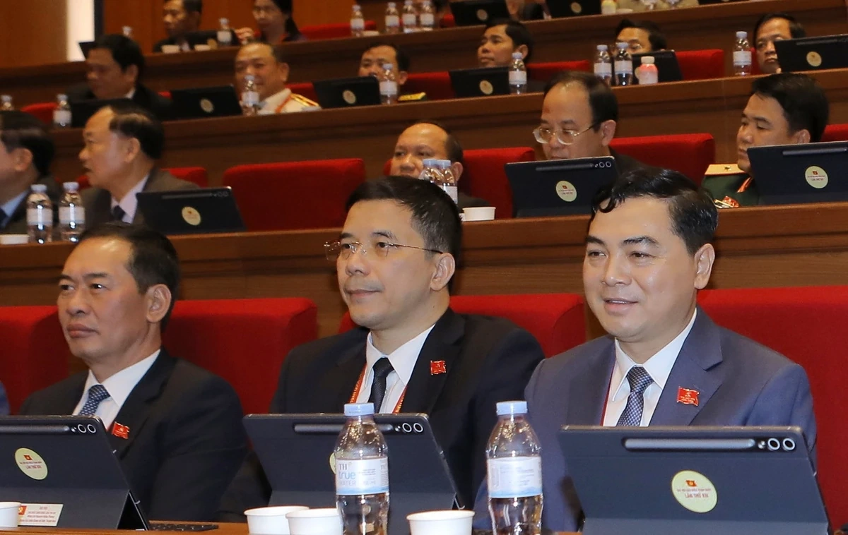 Đại hội XIV của Đảng: Đoàn đại biểu Đảng bộ tỉnh Thanh Hóa dự phiên thảo luận tại hội trường