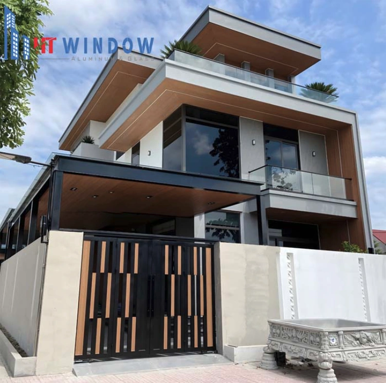 Báo giá cửa nhôm Maxpro mới nhất năm 2026 - HTWindow