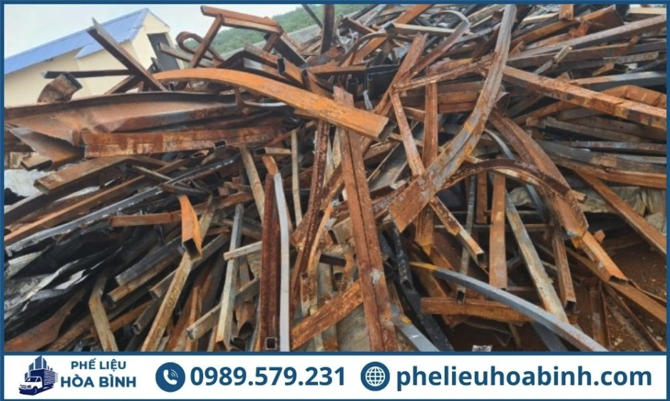 Phế Liệu Hòa Bình - Công ty thu mua phế liệu giá cao, minh bạch theo thị trường