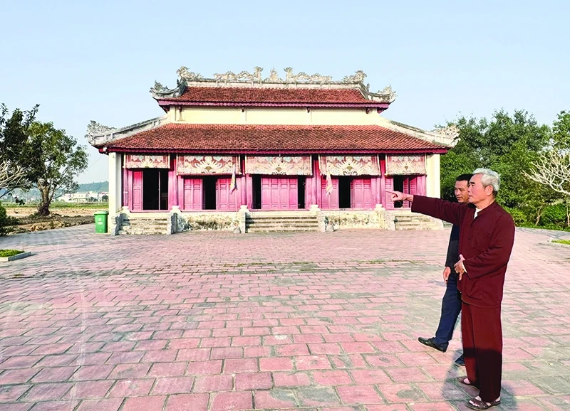 Một ngày ở Gia Miêu