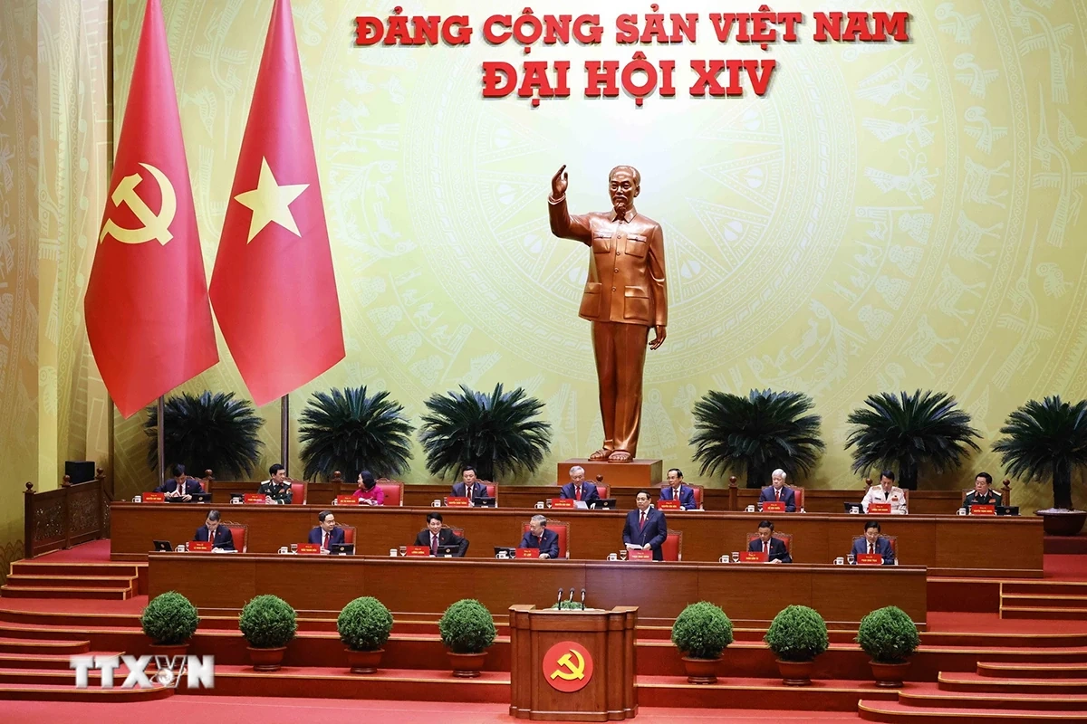 Toàn văn Báo cáo của Ban Chấp hành Trung ương Đảng khóa XIII về các văn kiện trình Đại hội XIV của Đảng