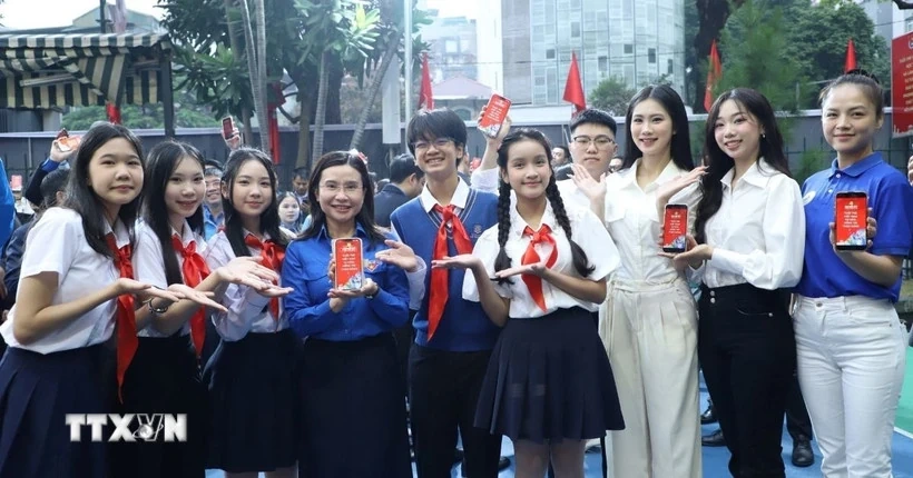 Bồi dưỡng thanh niên trở thành lực lượng kế cận xuất sắc của Đảng