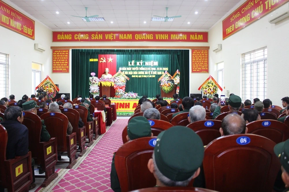 Trung đoàn 64, Sư đoàn 390 đón nhận Huân chương Bảo vệ Tổ quốc hạng Ba