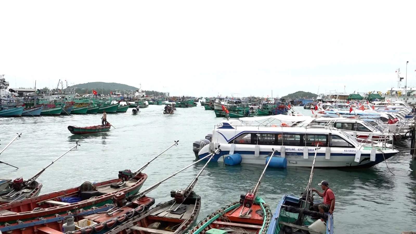 Chủ động ứng phó rét đậm, rét hại và gió mạnh trên biển