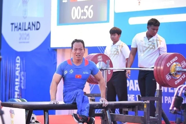 HLV U23 Hàn Quốc thận trọng trước màn tái đấu thầy trò Kim Sang-sik; Bayern Munich sớm giành vé đi tiếp tại Champions League