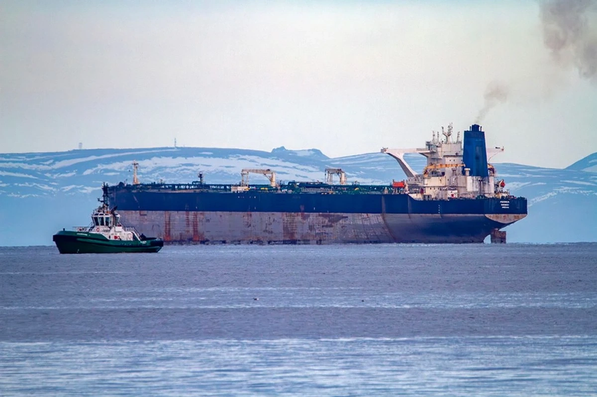 Đại sứ Nga cảnh báo đáp trả các lệnh trừng phạt hàng hải của Anh