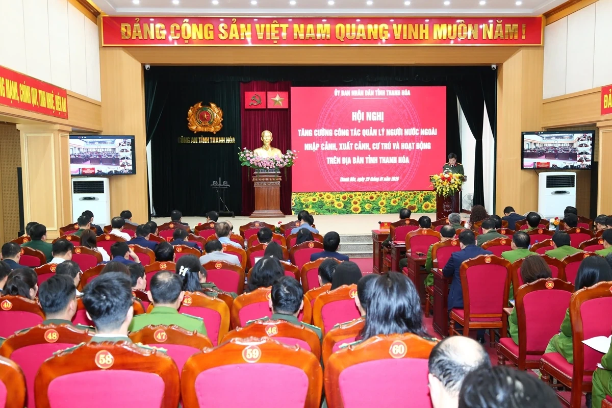 Tăng cường phối hợp, nâng cao hiệu quả quản lý người nước ngoài trên địa bàn tỉnh