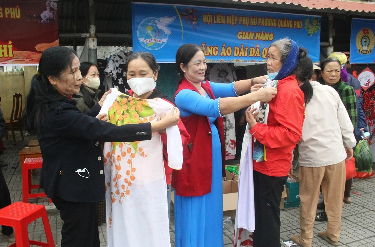 Phường Quảng Phú tổ chức chương trình “Tết nhân ái” Xuân Bính Ngọ 2026