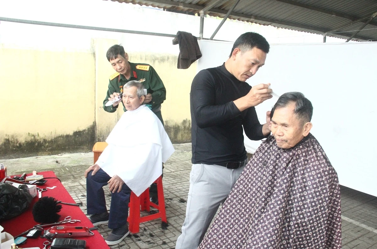 Phường Quảng Phú tổ chức chương trình “Tết nhân ái” Xuân Bính Ngọ 2026