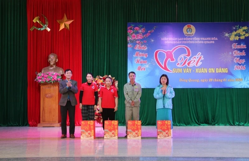 Công đoàn phường Đông Quang tổ chức chương trình “Tết Sum vầy - Xuân ơn Đảng”