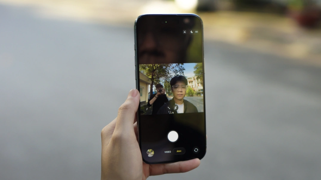 iPhone Air sau 1 tháng sử dụng, pin máy ra sao?