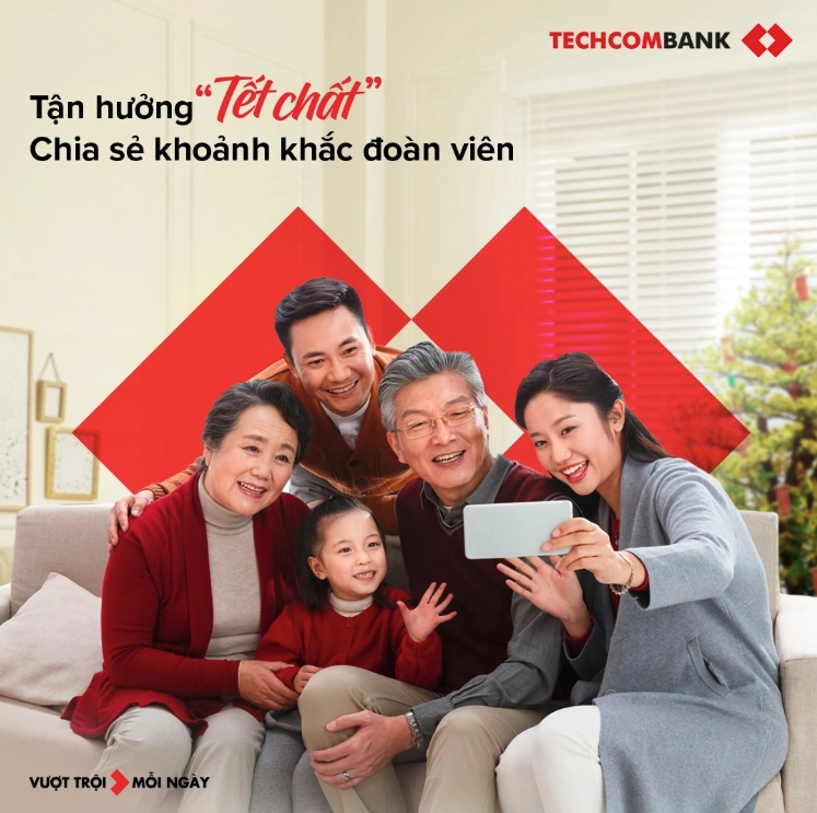 Sắm Tết rộn ràng, rinh vạn ưu đãi với thẻ thanh toán Techcombank