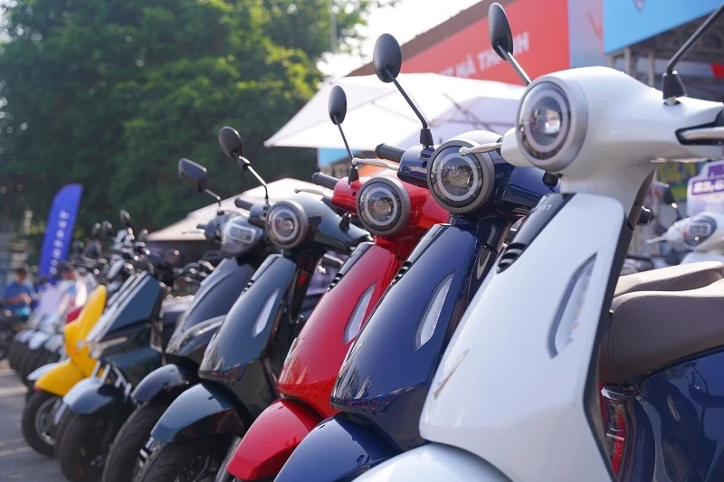 Cuối tuần này, ngày hội “Đổi xăng lấy điện” tái ngộ khách hàng ba miền với loạt ưu đãi hấp dẫn