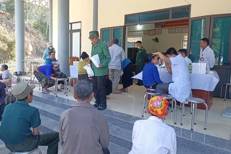 Xuân Biên phòng ấm lòng dân bản mang Tết trọn vẹn đến đồng bào biên giới