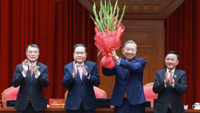 Ấn tượng về nhà lãnh đạo hành động quyết liệt, nhìn xa trông rộng, đủ sức dẫn dắt Việt Nam vươn mình