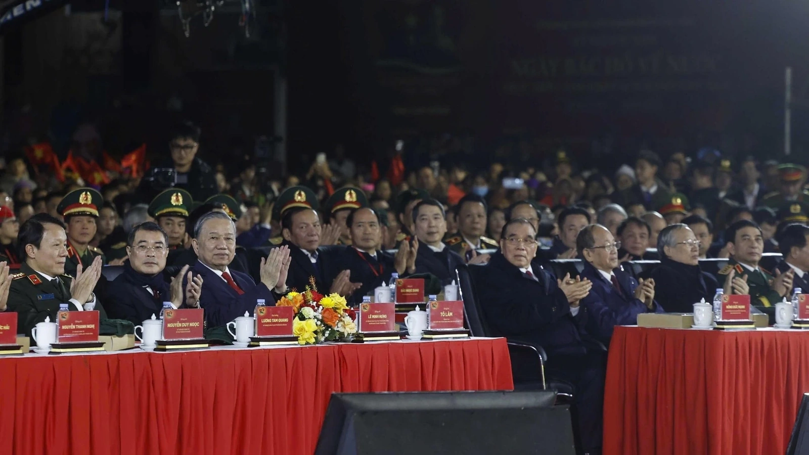 Lời hiệu triệu cho hành trình mới của nội lực, đoàn kết, khát vọng phát triển