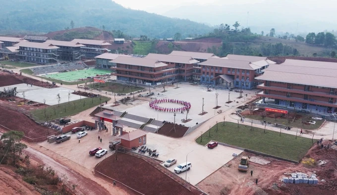 Xây trường nơi biên giới: Gieo nền tri thức, giữ vững phên dậu Tổ quốc