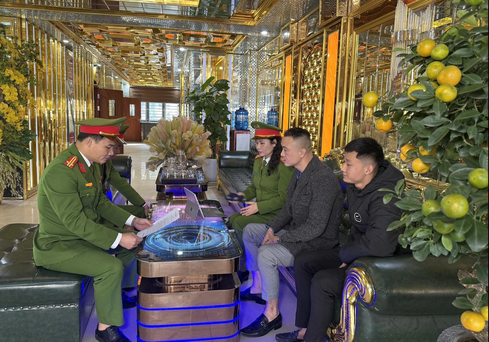 Phòng ngừa vi phạm tại các cơ sở kinh doanh dịch vụ có điều kiện về ANTT dịp Tết