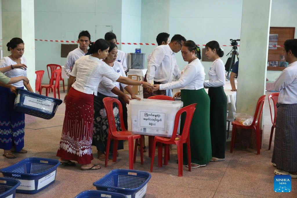 Bầu cử Myanmar: Đảng USDP giành được đa số ghế trong Quốc hội Liên bang