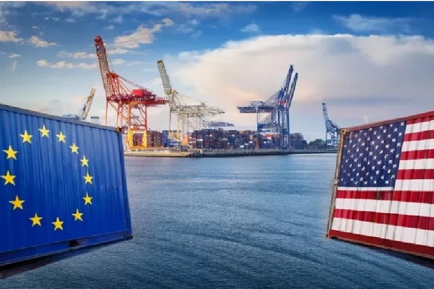 EU nối lại việc xem xét và phê chuẩn thỏa thuận thương mại với Mỹ