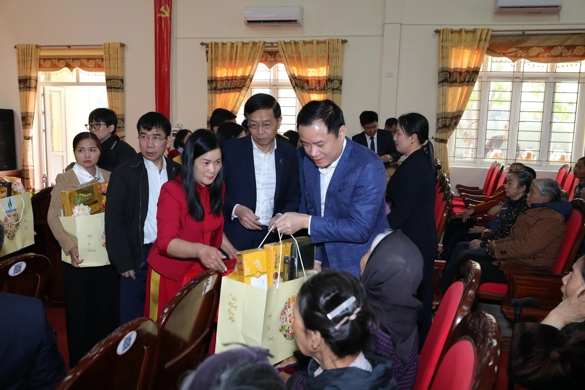 Tỉnh Thanh Hóa ký kết thỏa thuận hợp tác với Tập đoàn Công nghiệp - Năng lượng Quốc gia Việt Nam