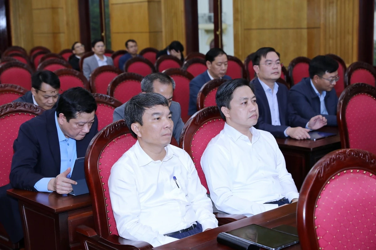 Tổ chức Tết Nguyên đán Bính Ngọ 2026 vui tươi, an toàn, lành mạnh, nghĩa tình