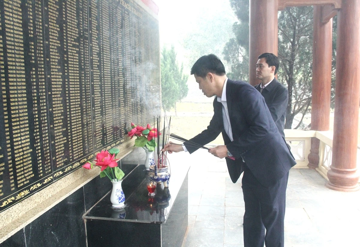 Trưởng Ban Tuyên giáo và Dân vận Tỉnh ủy Đào Xuân Yên thăm, kiểm tra sản xuất, đời sống Nhân dân xã Kim Tân và Cẩm Thủy