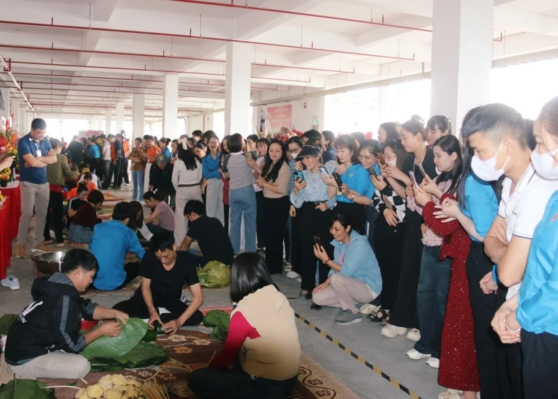 Công ty TNHH Giầy Rollsport Việt Nam tổ chức chương trình “Tết sum vầy - Xuân ơn Đảng” năm 2026