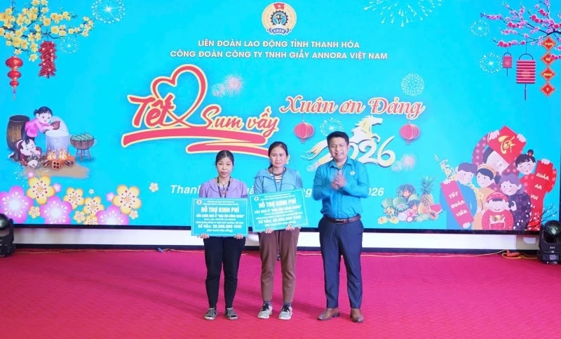 Doanh nghiệp FDI chăm lo Tết cho người lao động