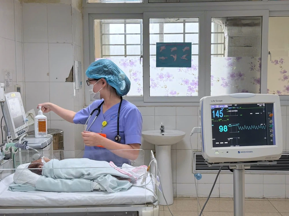 Bảo đảm các điều kiện, sẵn sàng chăm sóc sức khỏe Nhân dân dịp Tết Nguyên đán