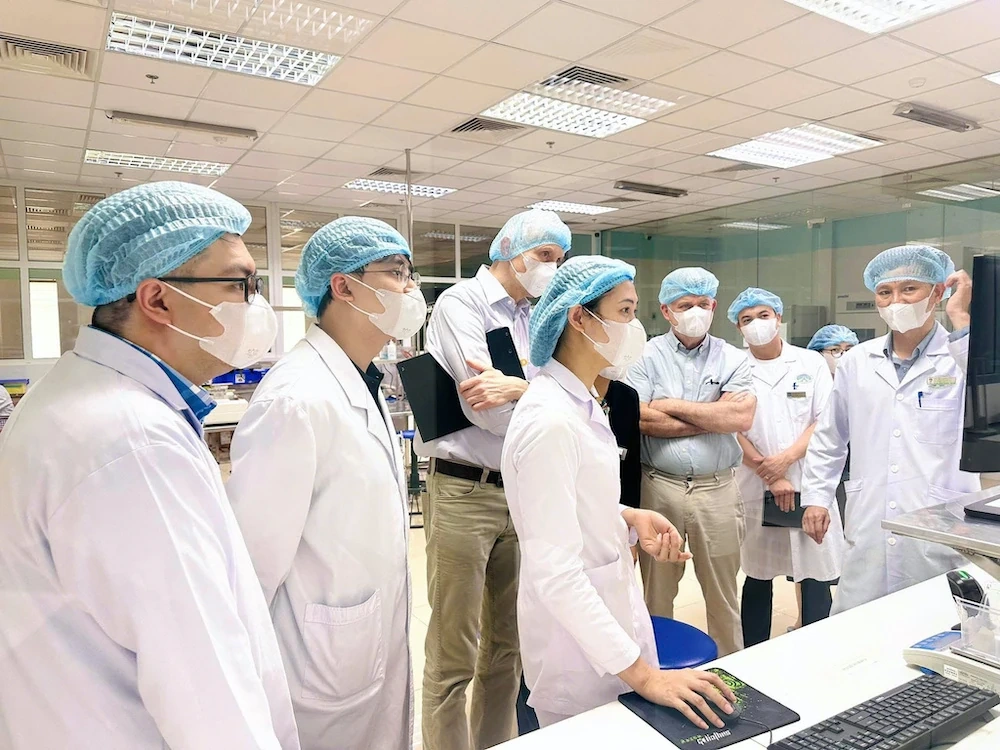 Bảo đảm các điều kiện, sẵn sàng chăm sóc sức khỏe Nhân dân dịp Tết Nguyên đán