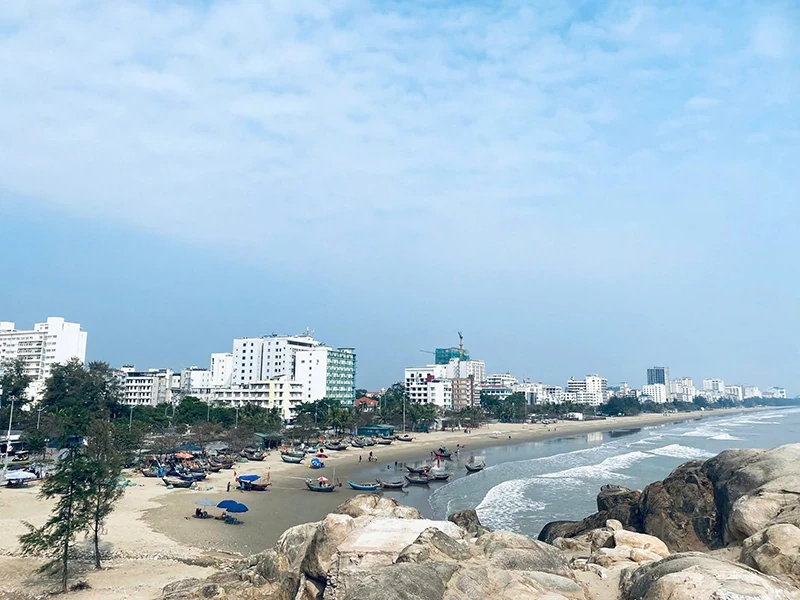 Mùa xuân đầu tiên